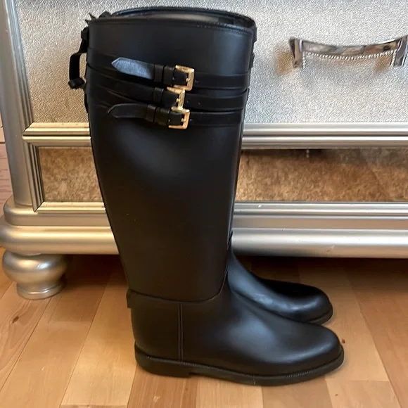 Burberry | Shoes | Vintage Burberry Rain Boots | Poshmark